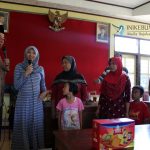 Sosialisasi Empat Pilar, Darori Malah Bagi-bagi Biskuit