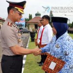 Berhasil Ungkap Kasus Pencurian Sapi, Tiga Anggota Polsek Ayah Terima Penghargaan
