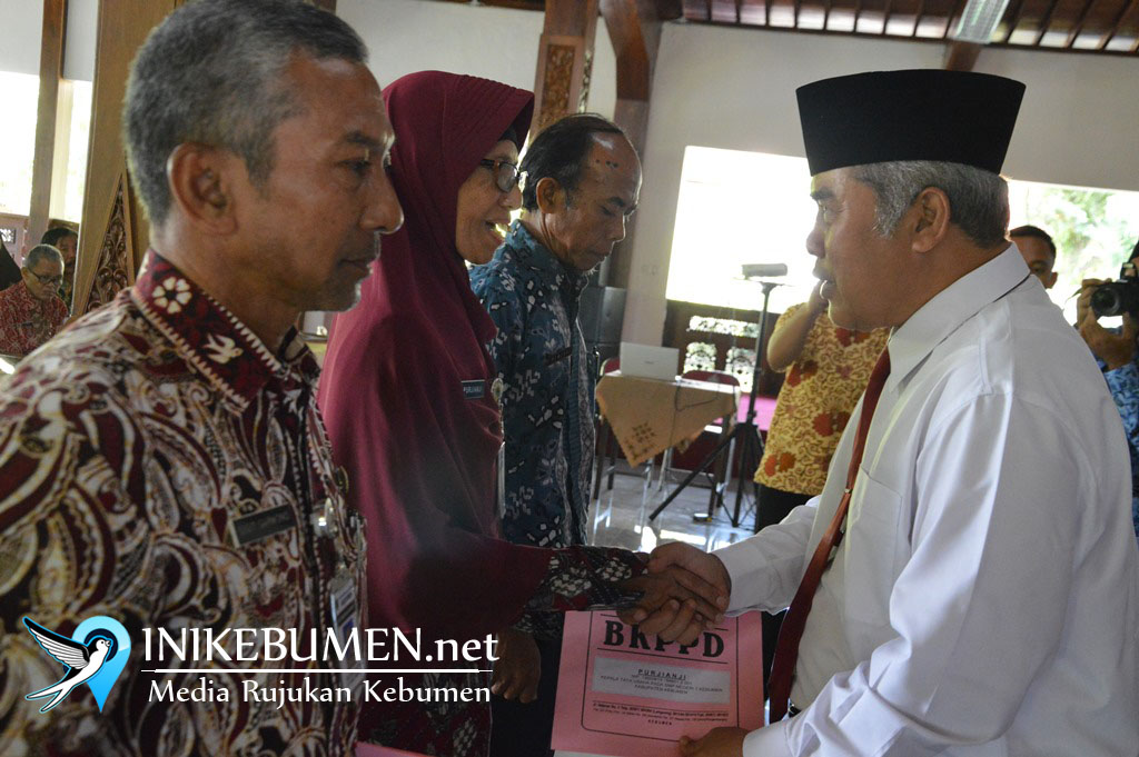 Bertepatan dengan Hardiknas, 123 Guru PNS di Kebumen Memasuki Usia Pensiun