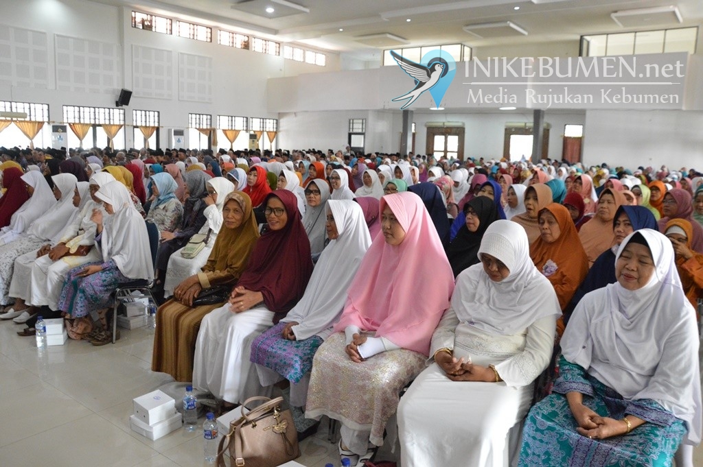 Hebat! Warga Kebumen yang Naik Haji Tahun ini 1.216 Orang