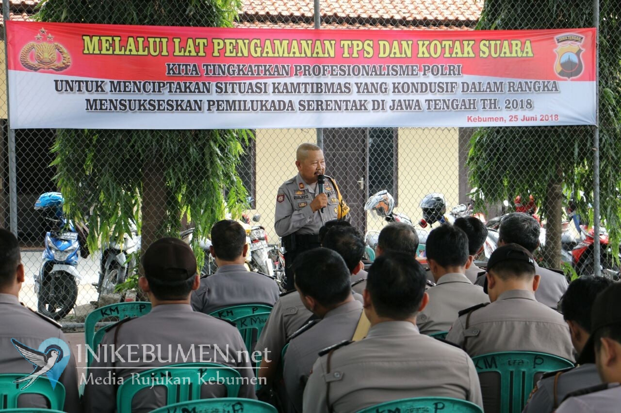 Pilgub Jateng, Polisi Kebumen Dilarang Masuk ke dalam TPS