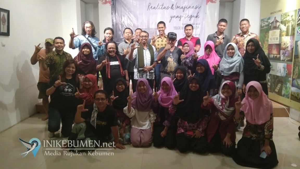 Lisong Gelar Apresiasi Puisi Karya Teguh Hindarto di RMT Gombong