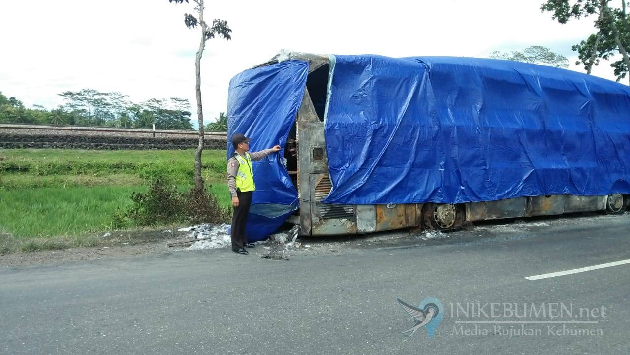 PO Budiman Terbakar di Kutowinangun, Semua Penumpang Selamat