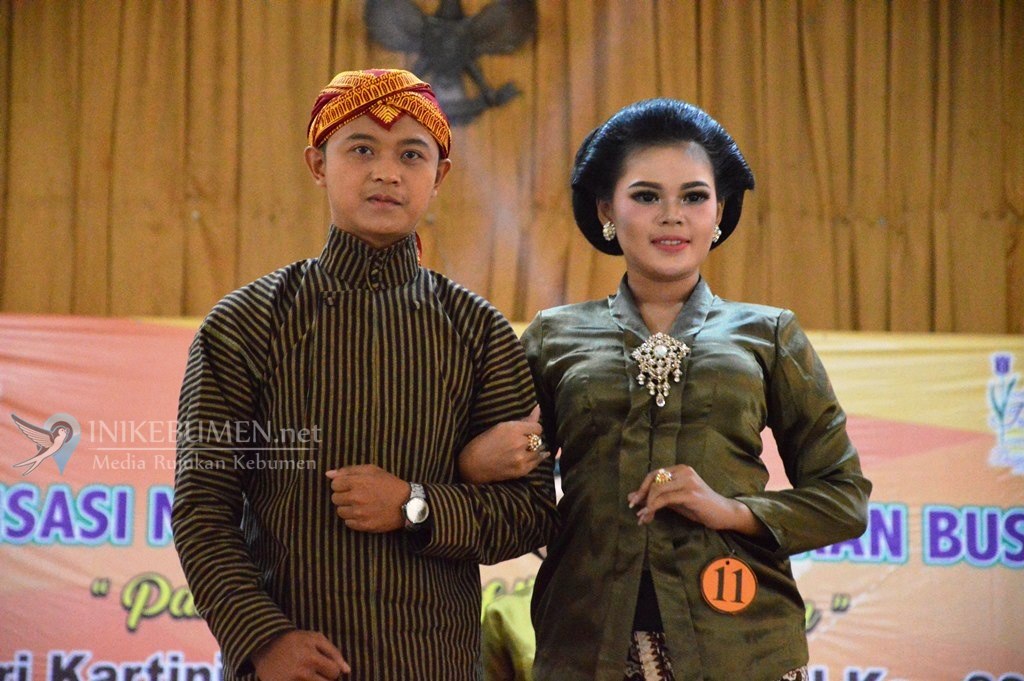 Sambut Hari Kartini, Harpi Melati Gelar Lomba Keluwesan Busana Adat Khas Kebumen