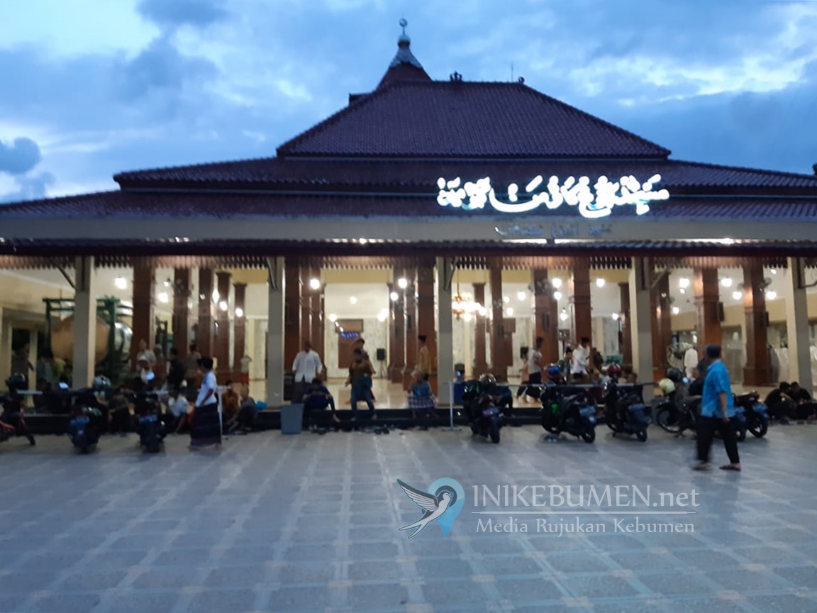 Asyik Juga, Berbuka Puasa di Masjid Agung Kauman Kebumen