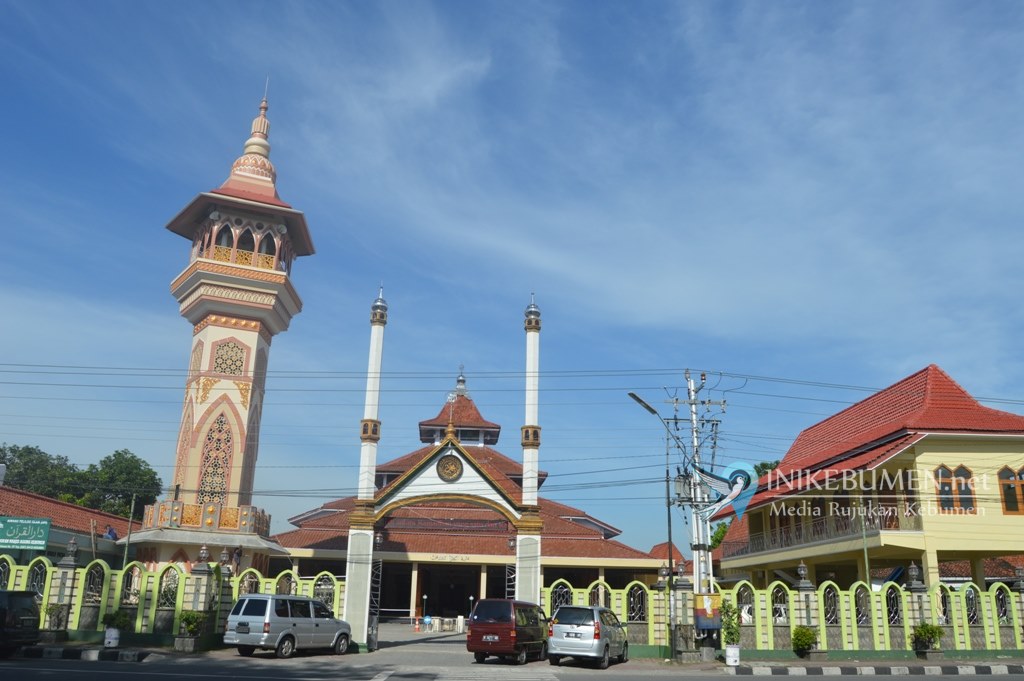 Besok, Gus Wahib Jadi Imam dan KH Nashirudin Jadi Khotib Salat Idul Fitri di Masjid Agung Kebumen