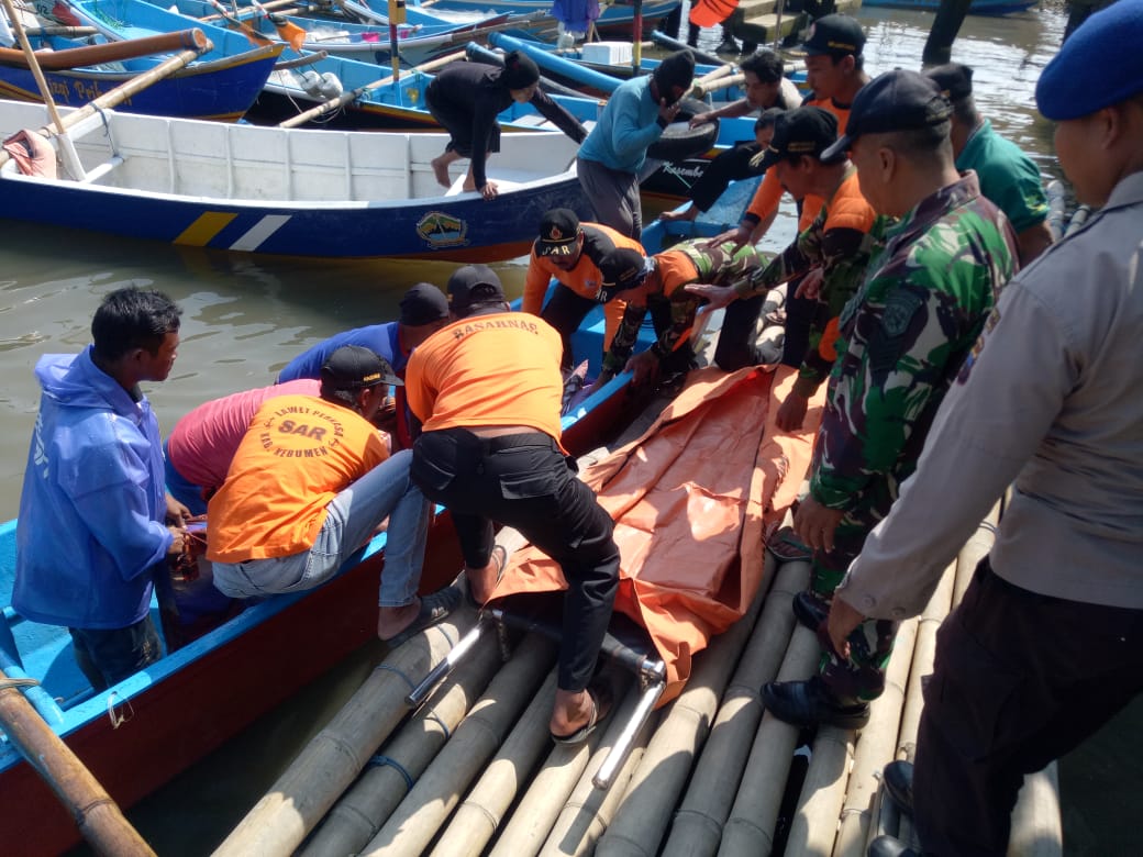 Innalillahi, Nelayan Kebumen Meninggal Dunia saat Mencari Ikan di Tengah Laut
