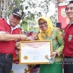 Mantan Bupati Yahya Fuad Terima Penghargaan Bapak Difabel Kabupaten Kebumen