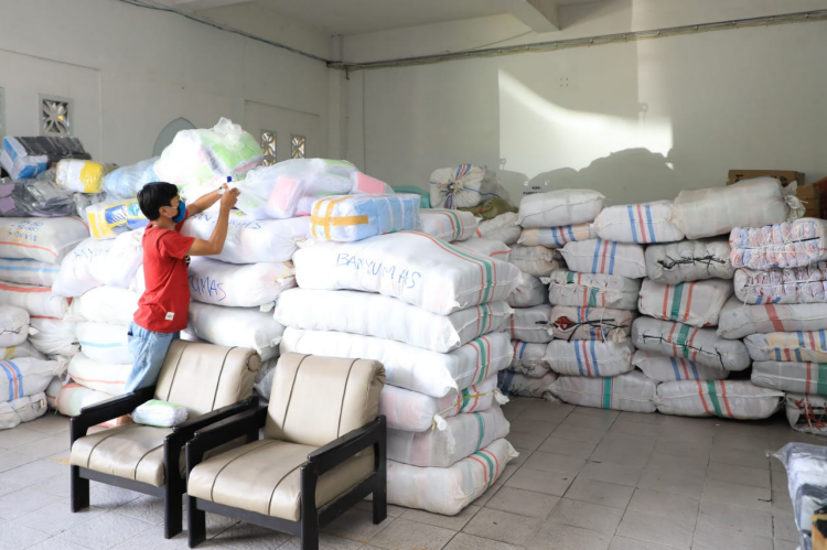 Pemprov Borong 3 Juta Masker Kain Buatan UKM Se-Jateng