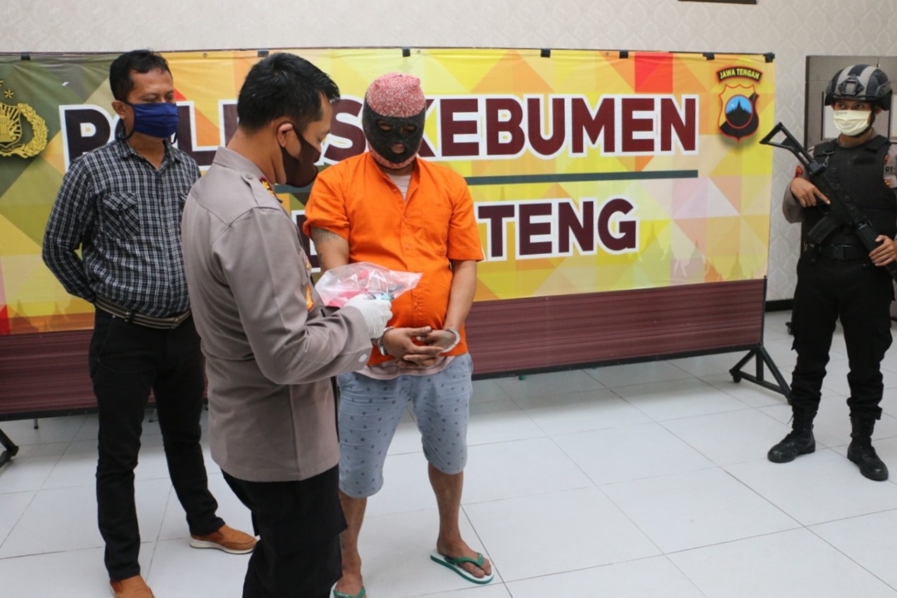 Bawa Empat Paket Sabu, Buruh Serabutan Asal Gombong ini Dibekuk Polisi