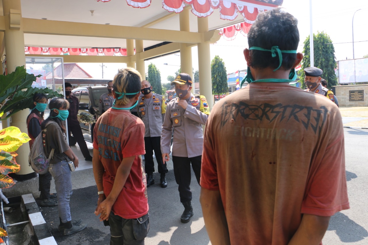 Meresahkan, Empat Anak Punk di Kebumen Digaruk Polisi