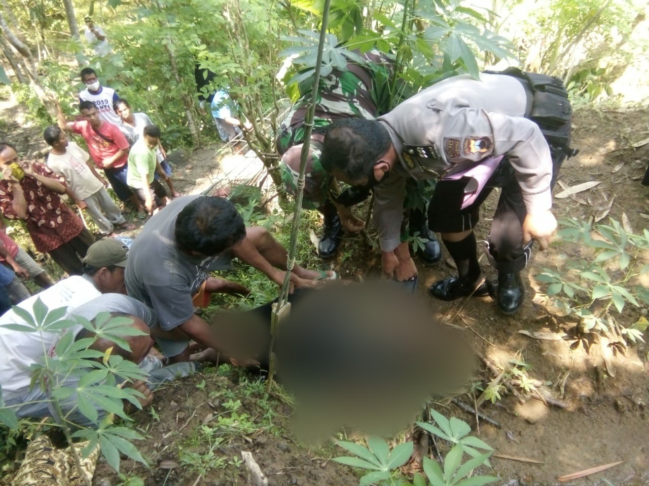 Innalillahi! Nyari Rumput, Warga Karanggayam Meninggal Kesetrum