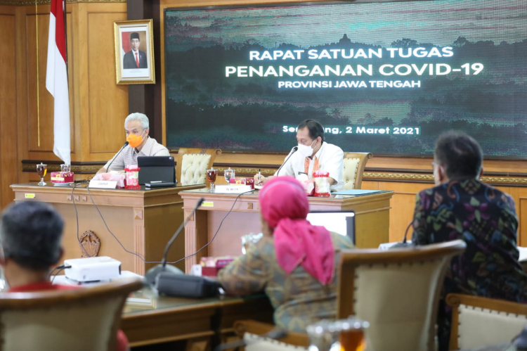 Zona Merah Kecamatan dan Kelurahan Turun Drastis, Ganjar: Jangan Ada Kurva Kedua