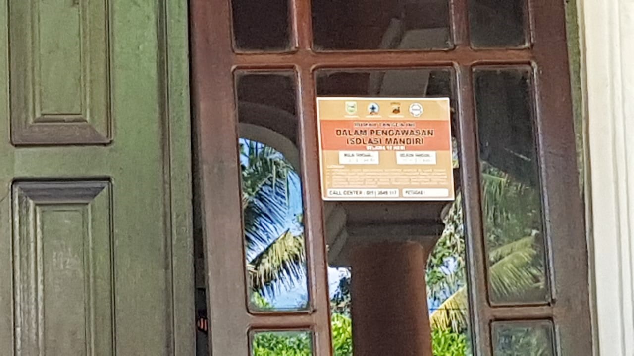 Rumah Warga Isolasi Mandiri di Ambal Ditempeli Stiker