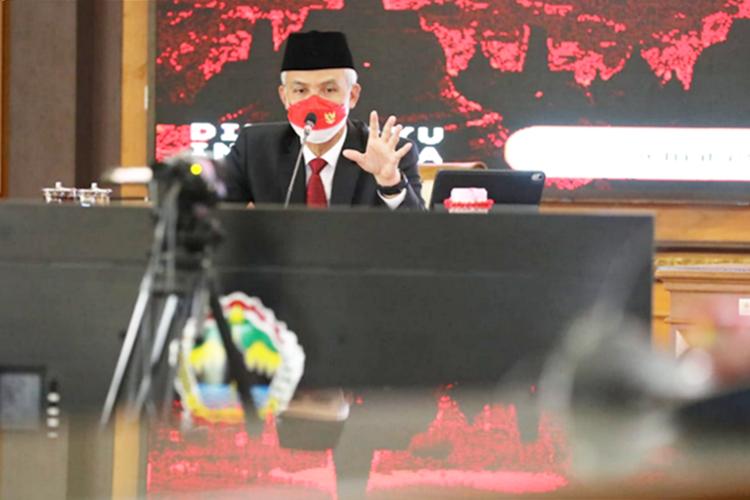 Ganjar Minta Kabupaten Kota Segera Lakukan Penyesuaian Data ke Pusat