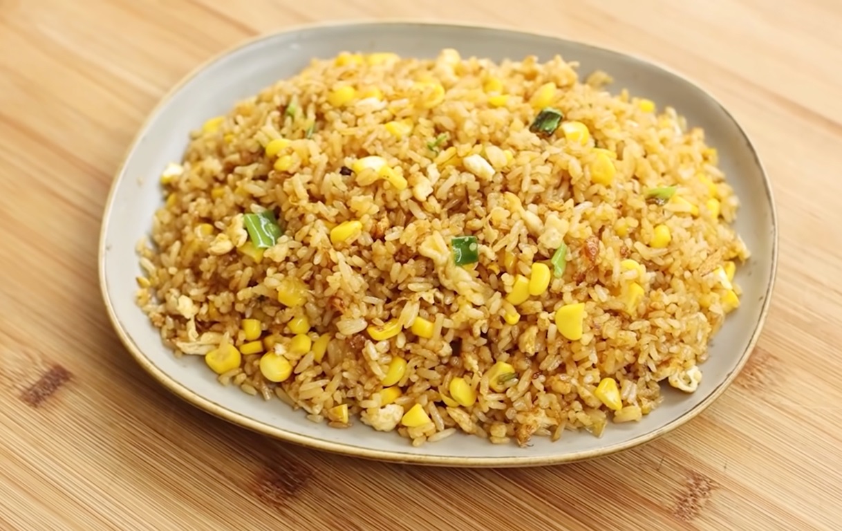 Resep Nasi Goreng Telur Ala Chef Devina Hermawan, Lengkap dengan Cara Memasaknya, Hanya 10 Menit Jadi