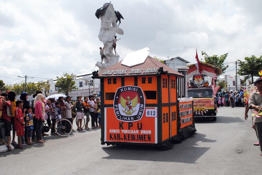 AWAS COPET! Masyarakat Kebumen Diimbau Tidak Pakai Perhiasan Mencolok Saat Nonton Karnaval
