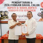 Serahkan Formullir Pendaftaran ke PKS, Bupati Kebumen Intens Komunikasi dengan 7 Parpol
